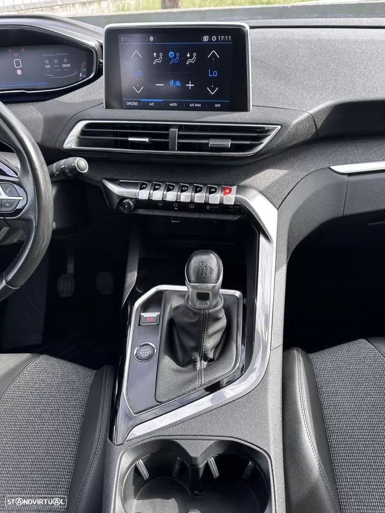 Peugeot 3008 1.2 PureTech Allure Pack - 53