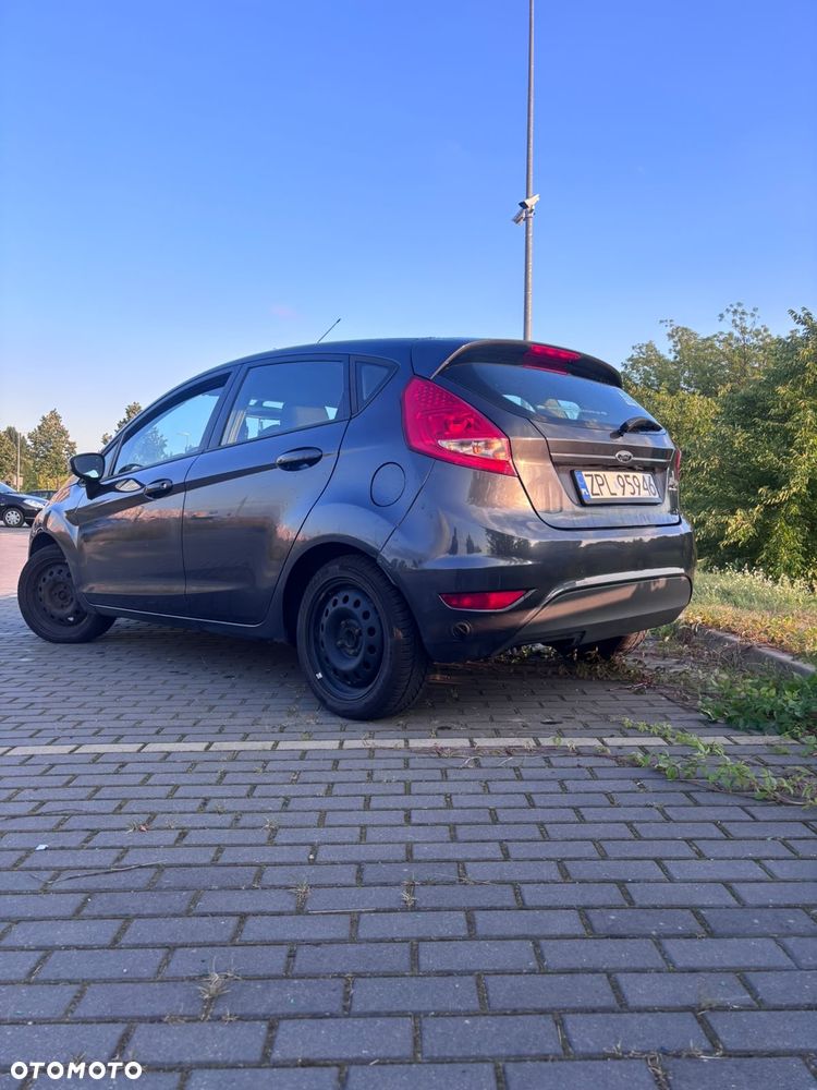 Ford Fiesta - 7