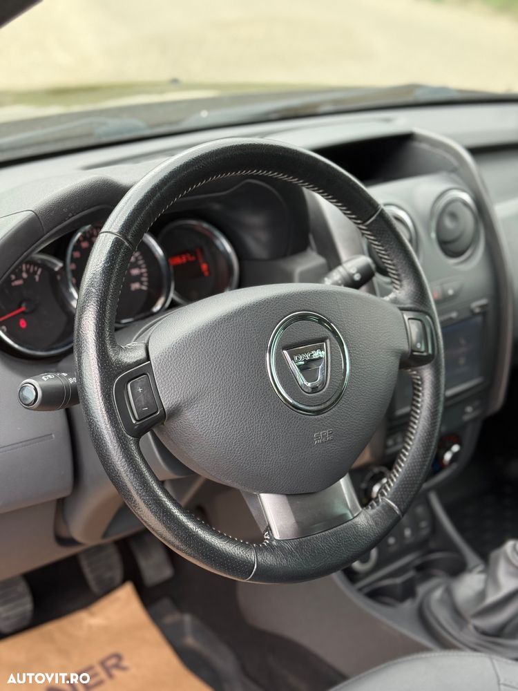 Dacia Duster dCi 110 FAP 4x4 Prestige - 13