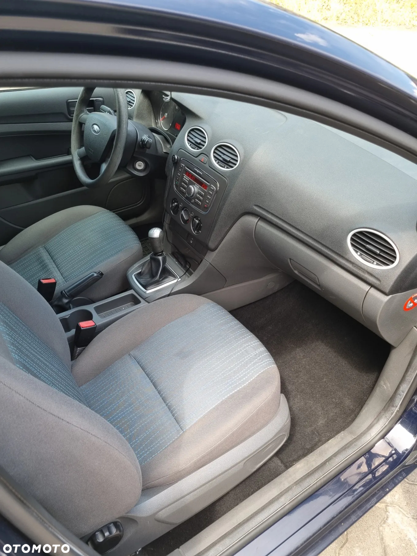 Ford Focus 1.4 Trend - 13
