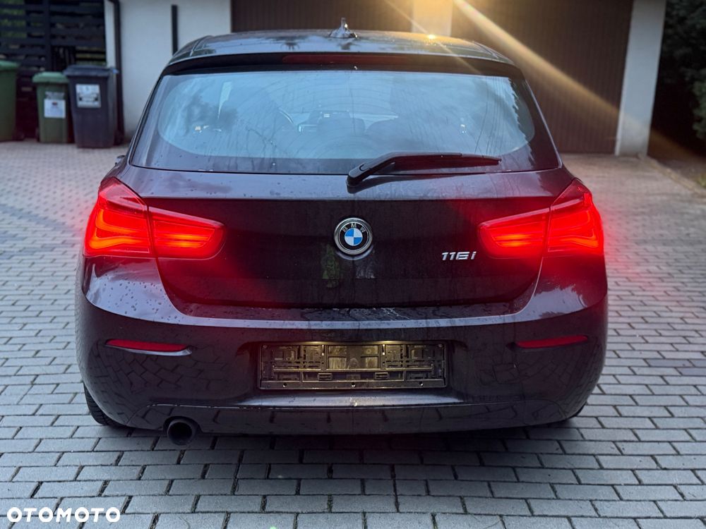 BMW Seria 1 116i Edition Metropolitan - 11