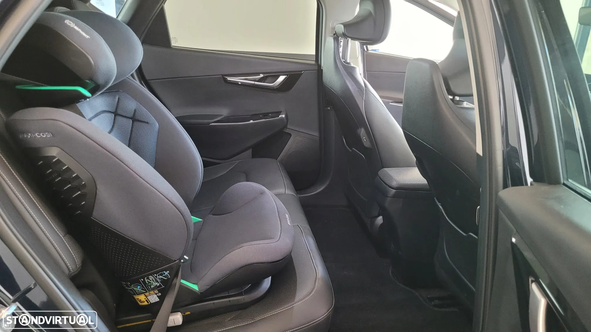 Kia EV6 77.4 kWh Tech - 31