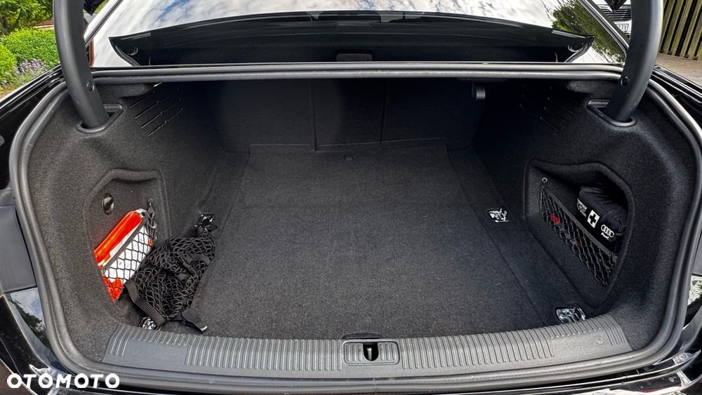 Audi A4 Limousine 45 TFSI mHEV Quattro S tronic - 24