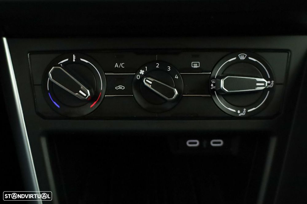 VW Taigo 1.0 TSI Urban DSG - 11