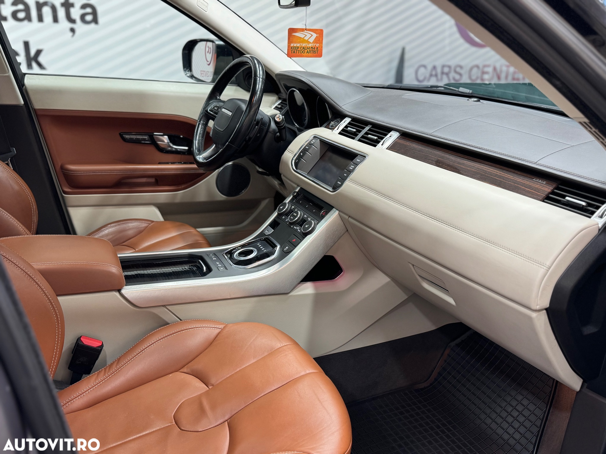 Land Rover Range Rover Evoque - 10