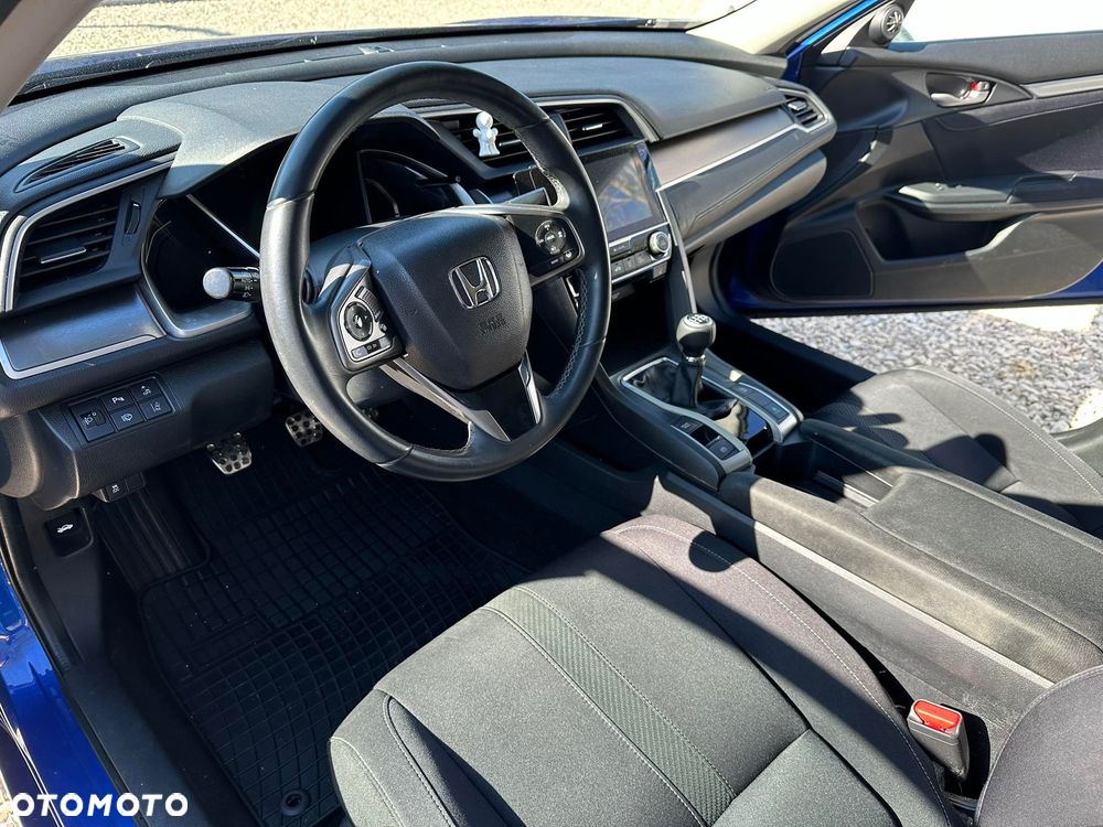 Honda Civic 1.5 T Executive - 15
