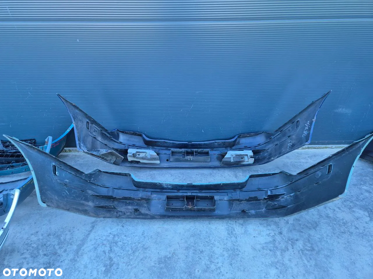 RENAULT  CLIO II / THALIA I ZDERZAK TYLNY / PRZEDNI (dostępne 6 zderzaków) - 31
