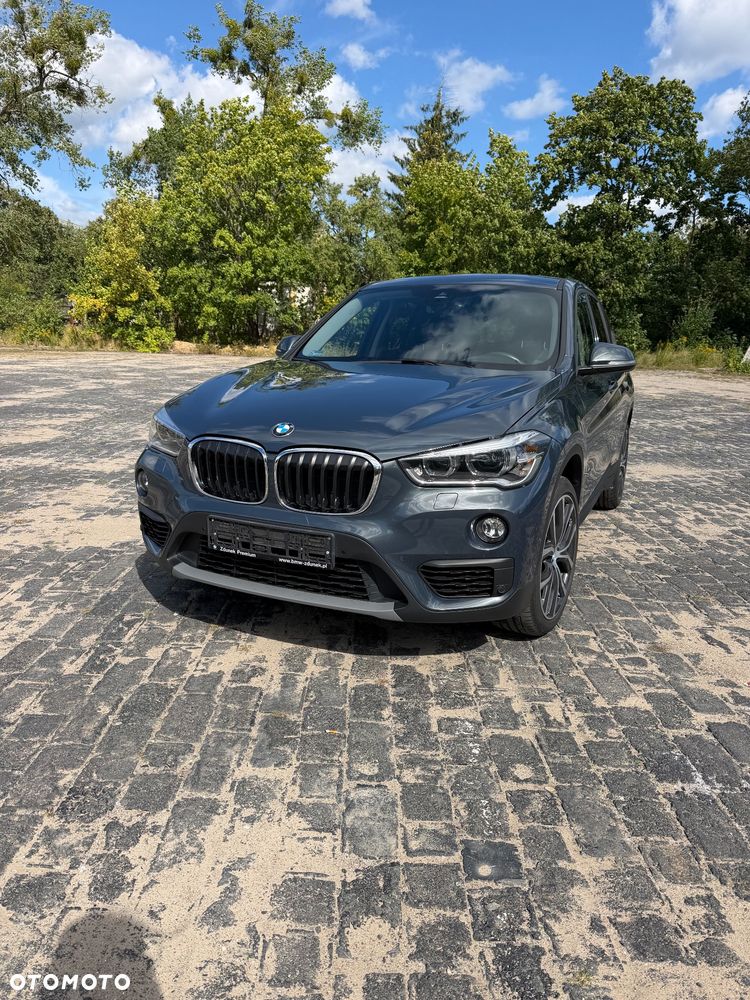 BMW X1 sDrive18i Advantage - 1