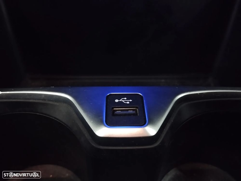 BMW 218 Gran Coupé d Pack Desportivo M - 32