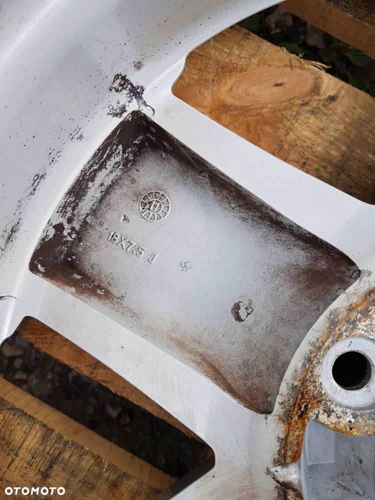 FELGA ALUMINIOWA 1JC34TRMAA JEEP WRANGLER 7.5 x 18 5X127 ET 44.45 - 9