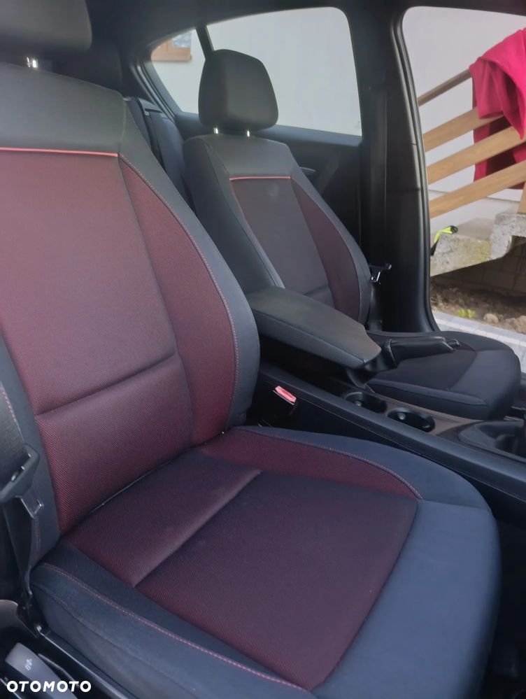 BMW Seria 1 116i - 6