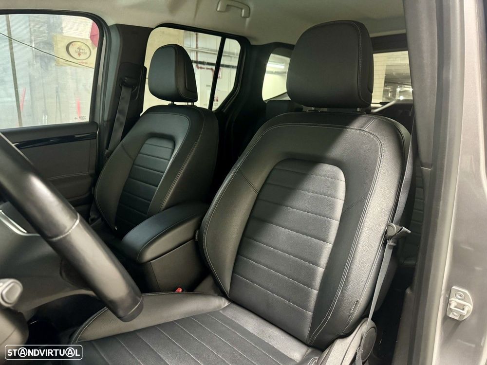 Mercedes-Benz T 180 d - 33