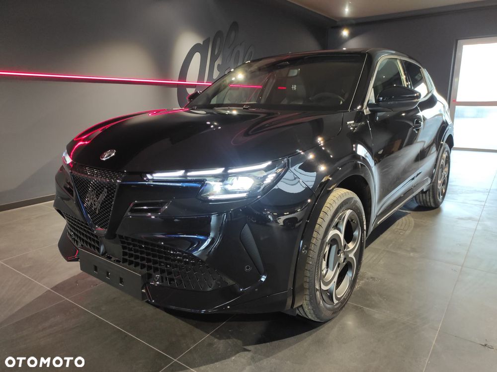 Alfa Romeo Junior 1.2 mHEV Sport Speciale eDCT - 1