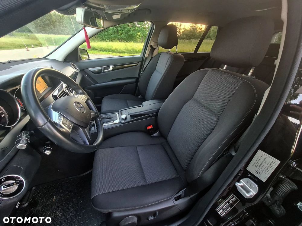 Mercedes-Benz Klasa C 180 (BlueEFFICIENCY) 7G-TRONIC - 7