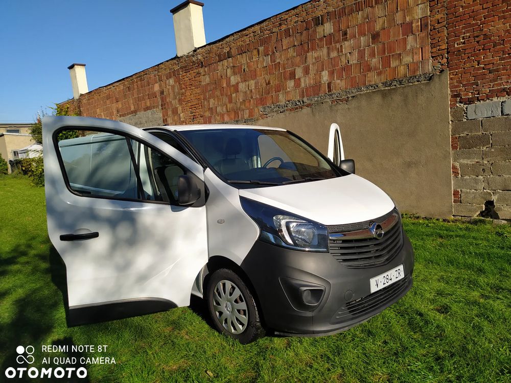 Opel Vivaro - 2