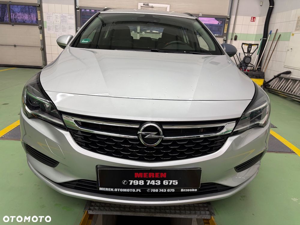 Opel Astra 1.4 Turbo Business - 4