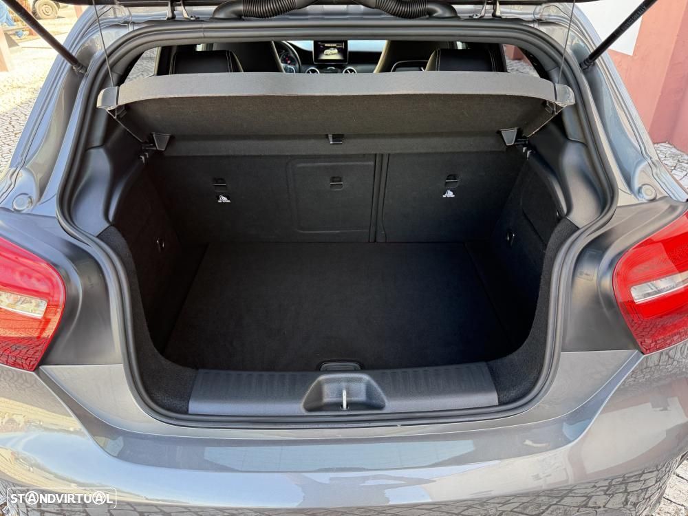 Mercedes-Benz A 180 d Style - 21