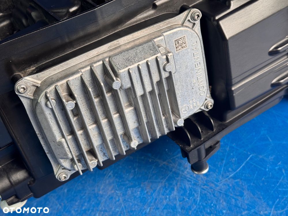 PRAWY FULL LED PERFORMANCE MERCEDES W118 USA KOMPLETNA - 9