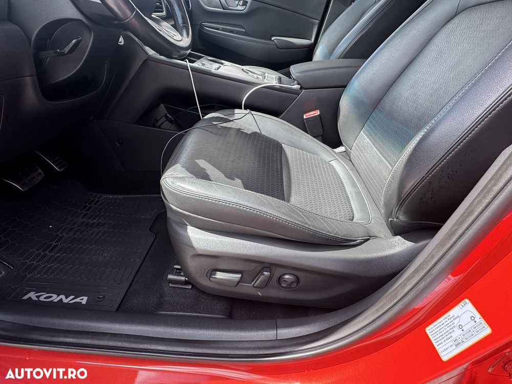 Hyundai KONA 204CP Luxury+ - 17