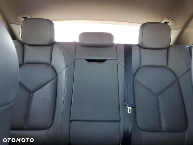 Porsche Macan PDK - 16