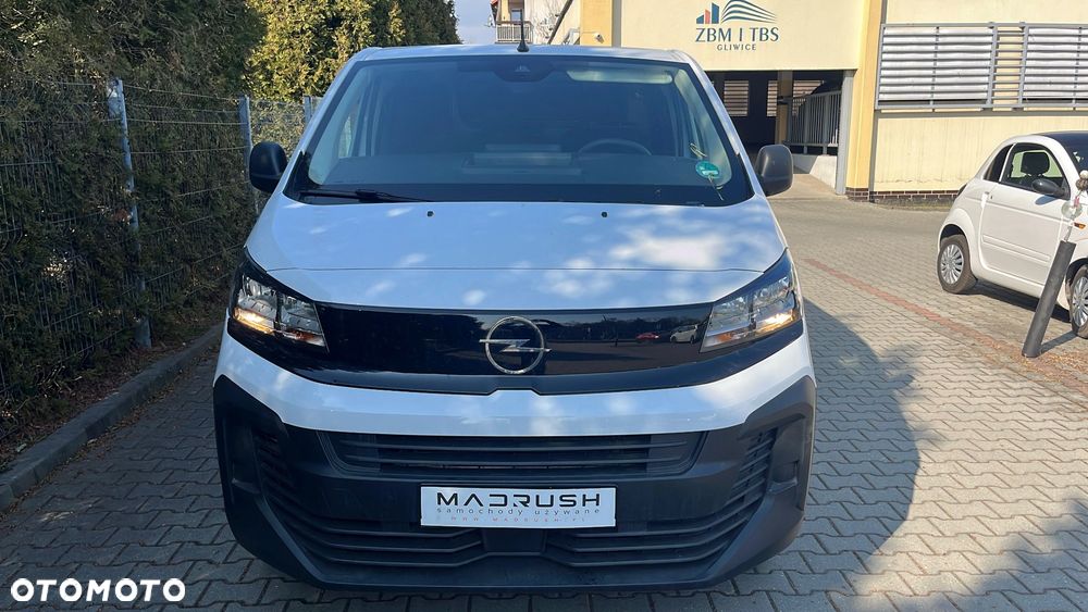 Opel Vivaro - 2