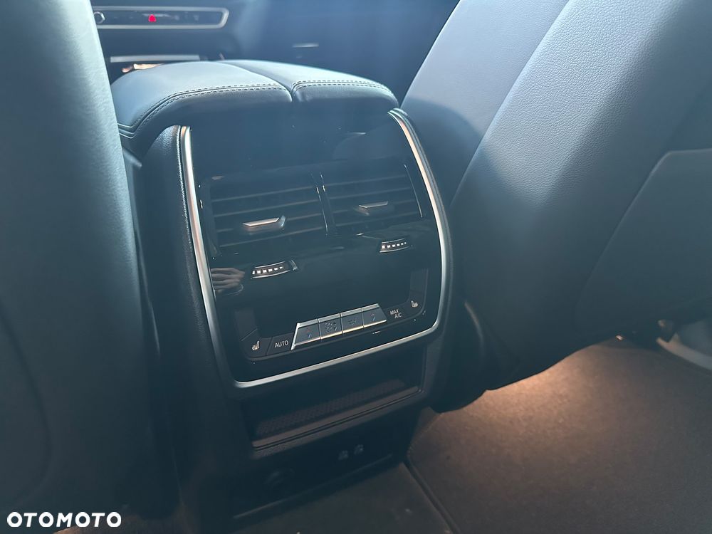 BMW X7 xDrive40d mHEV sport - 28