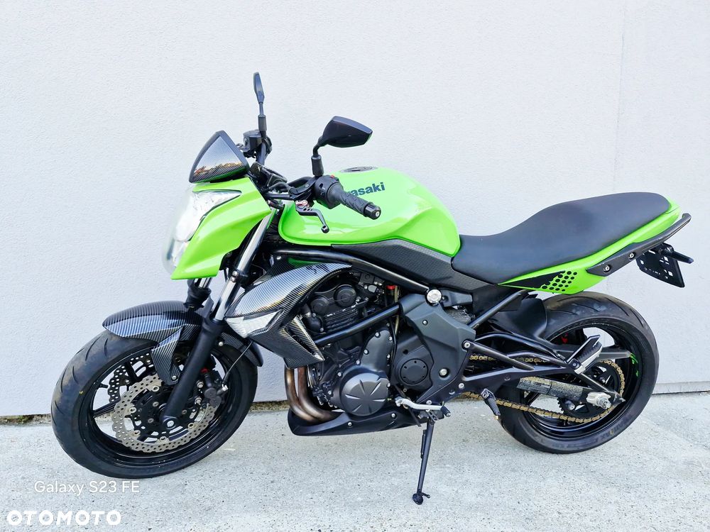 Kawasaki ER - 22