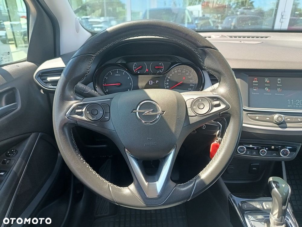 Opel Crossland X 1.2 T Enjoy S&S - 10