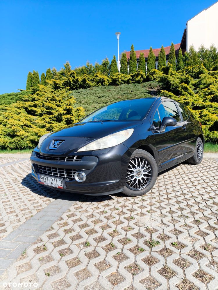 Peugeot 207 - 2