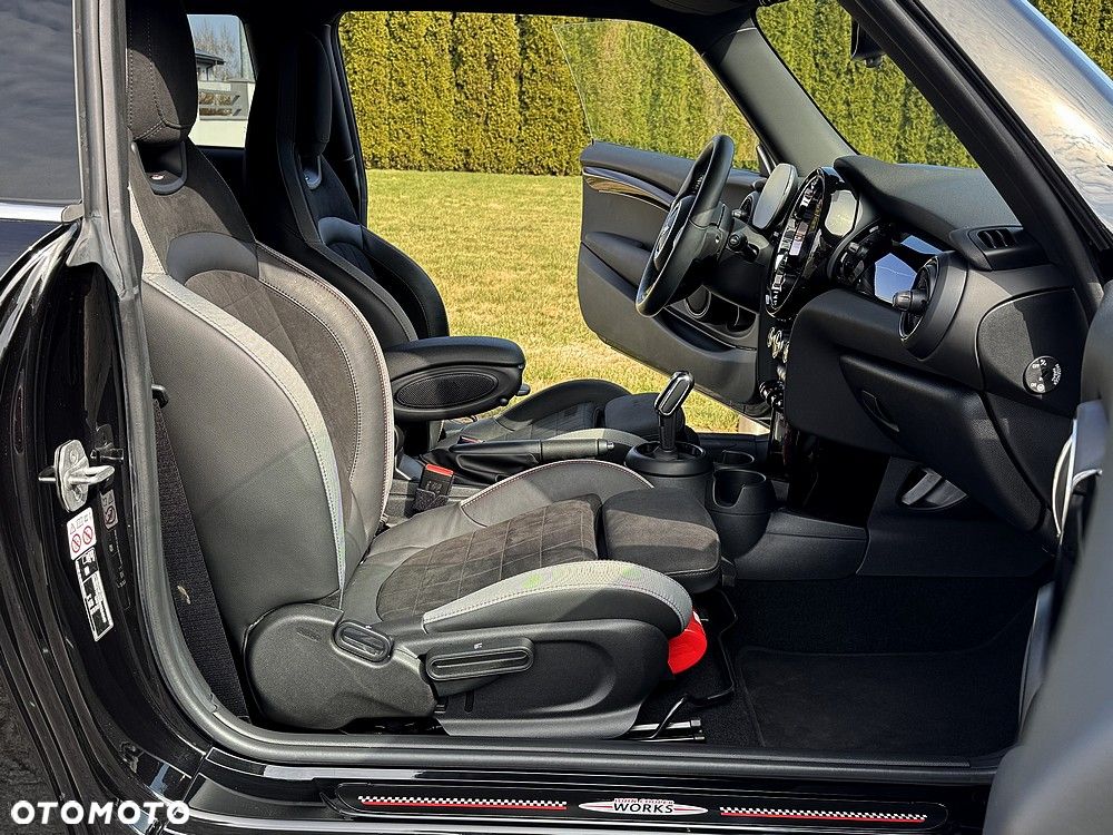 MINI Cooper S John Works Trim sport - 35