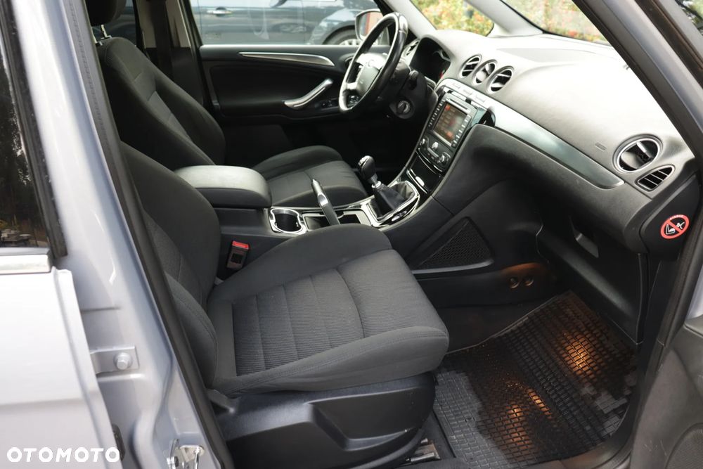 Ford Galaxy 2.0 TDCi Titanium - 31