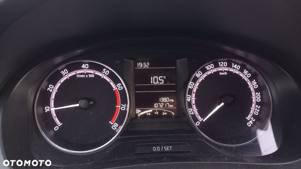 Skoda RAPID 1.0 TSI Ambition - 22