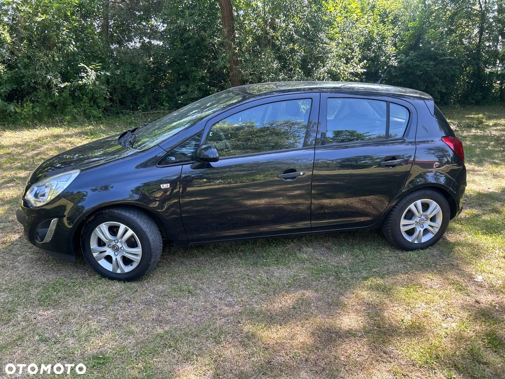 Opel Corsa 1.4 16V Active - 4
