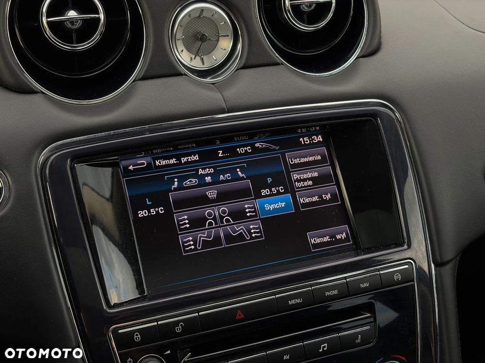 Jaguar XJ 3.0 D V6 Premium Luxury - 15