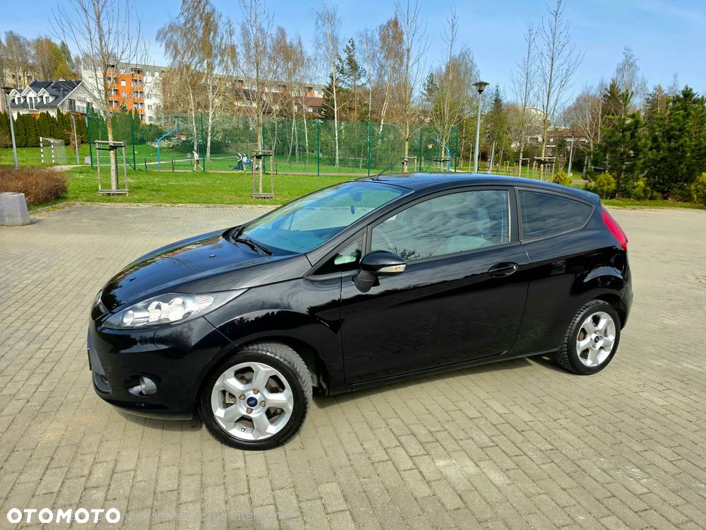 Ford Fiesta 1.25 Ambiente - 13