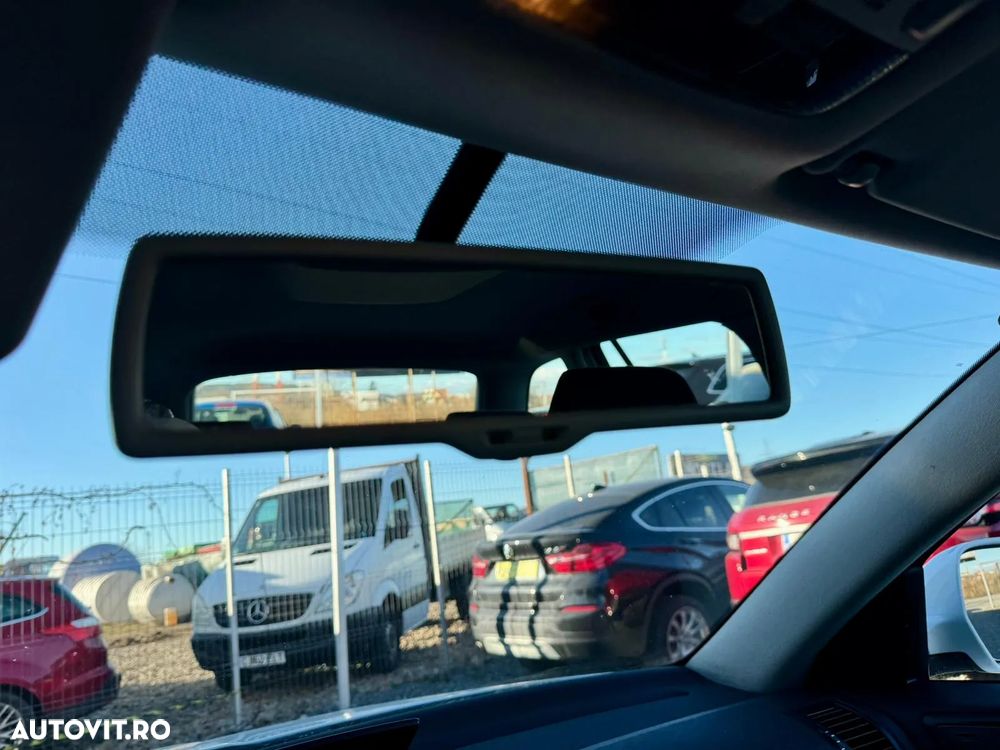 Skoda Octavia 2.0 TDI DSG Elegance - 29