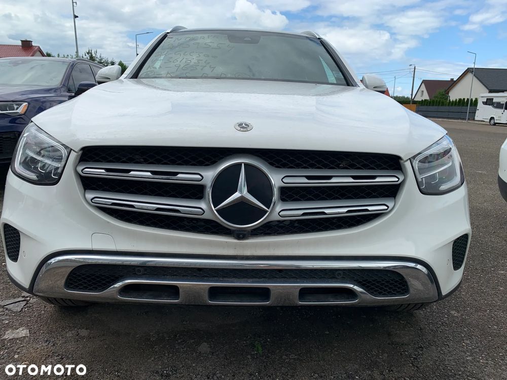 Mercedes-Benz GLC 300 4Matic 9G-TRONIC - 10