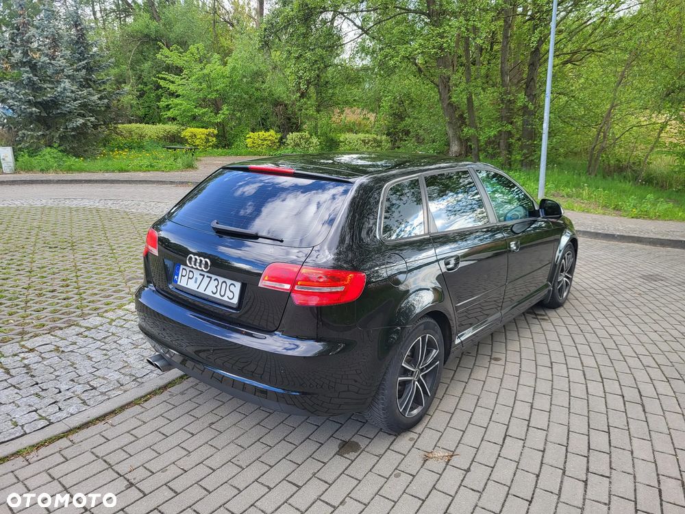 Audi A3 Sportback 2.0 TDI DPF S tronic Ambition - 3