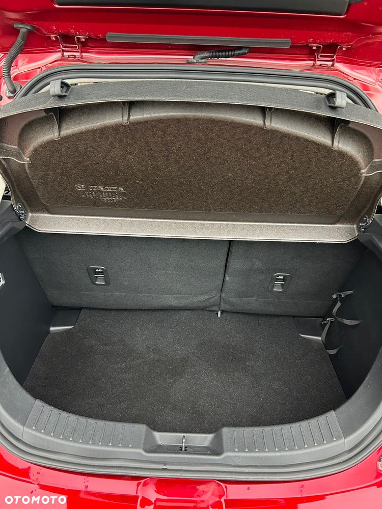 Mazda 2 - 22