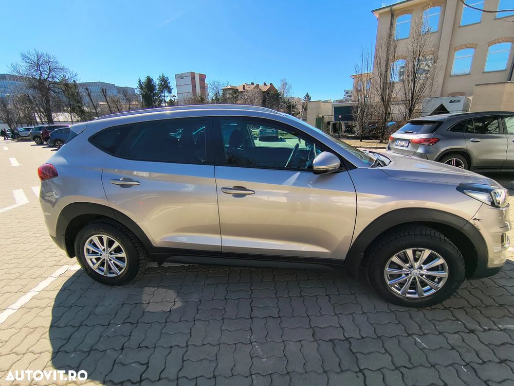 Hyundai Tucson 1.6 T-GDi 4WD 6MT Style - 4