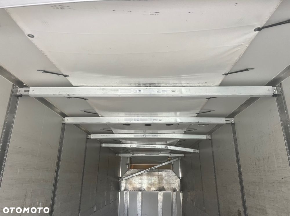 Rękaw-Fartuch-Rynna powietrzna do chłodni Krone Schmitz Lamberet - 1