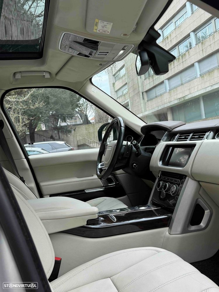 Land Rover Range Rover 4.4 SDV8 Autobiography - 12