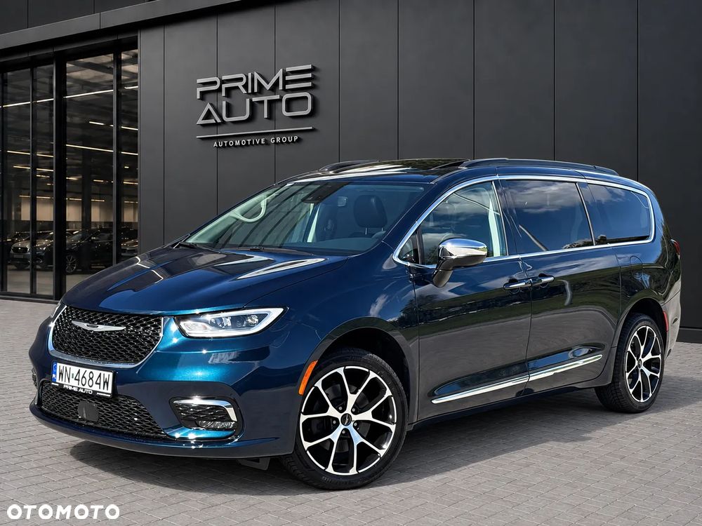 Chrysler Pacifica - 3