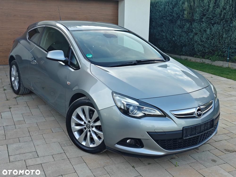 Opel Astra - 2