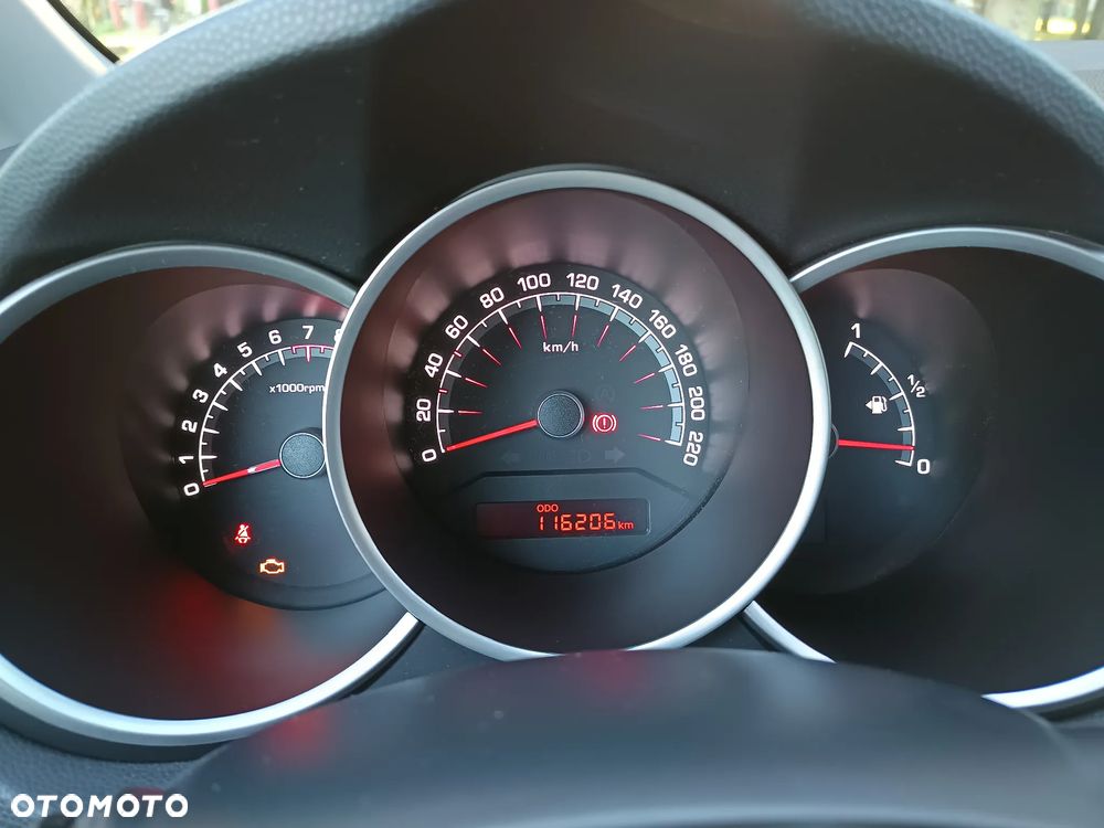 Kia Venga 1.4 Business Line - 28