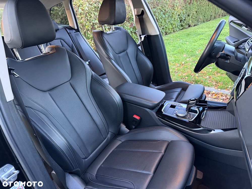 BMW X3 - 24