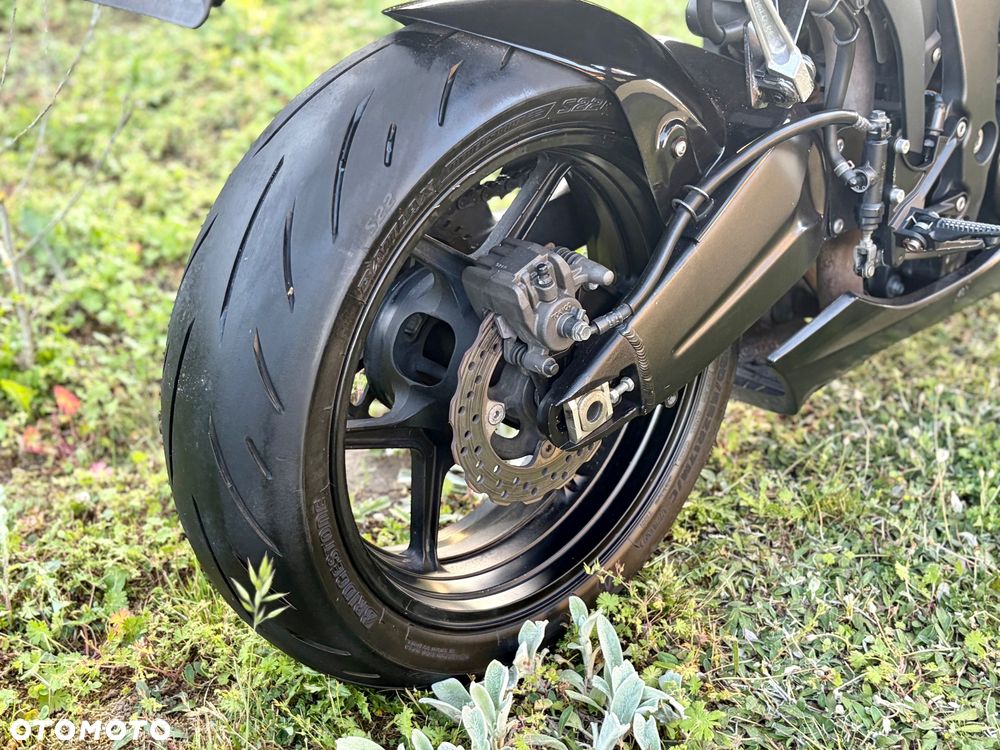 Kawasaki Ninja - 21