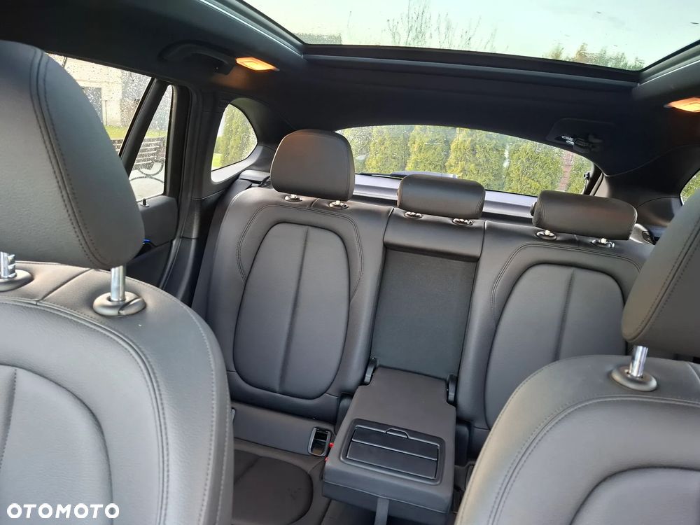 BMW X1 xDrive28i xLine - 3
