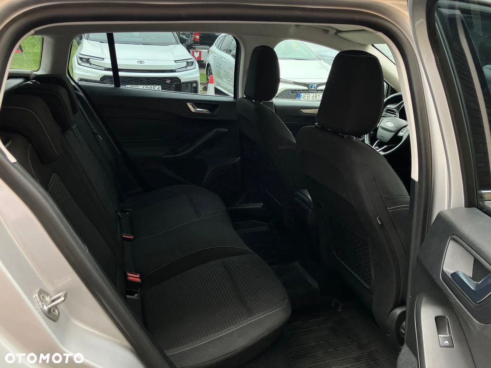 Ford Focus 1.5 EcoBlue SCR Connected - 19