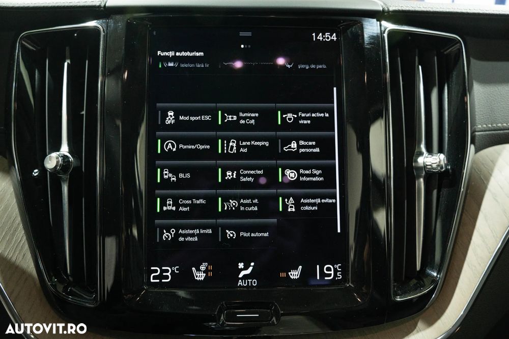 Volvo XC 60 B5 D AWD Geartronic Inscription - 19